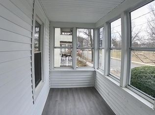 18 Willow St, Pittsfield, MA 01201