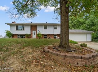 1211 Fairland Rd, Jefferson City, MO 65109