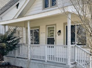 4195 Solvay Dr, Waterford, MI 48329