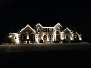 988 Whitmoor Dr, Weldon Spring, MO 63304