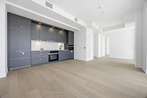 399 Royal Orchard Blvd #LPH16 Photo 1