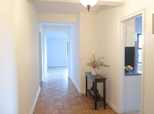 180 Garth Rd Th, Scarsdale, NY 10583