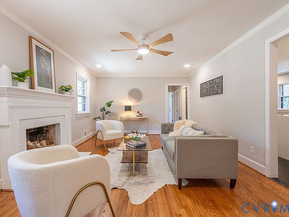 4th image of 3827 W Weyburn Rd