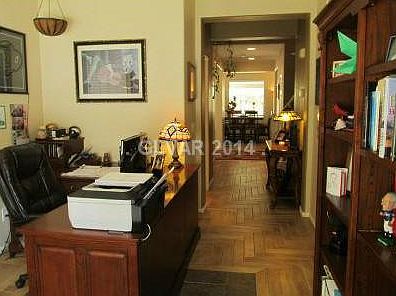 5th image of 11239 Fiesole St