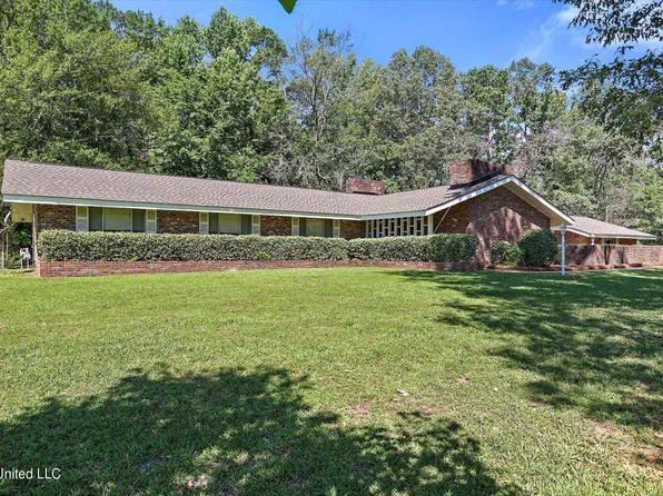 108 Longwood Dr, Brandon, MS 39042
