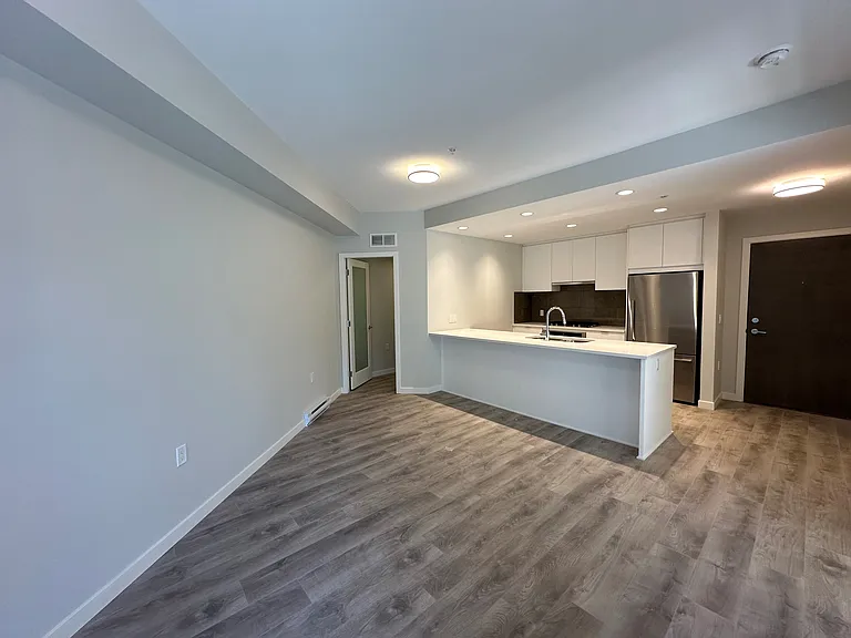 615 Cottonwood Ave #322 — Photo 6