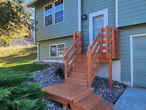 2nd image of 127 Cohosset Dr