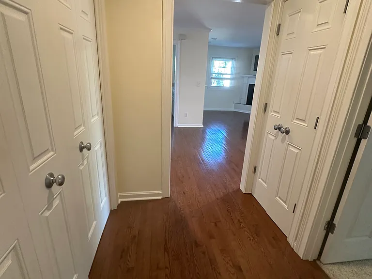 3675 Willowlea Ct #D — Photo 2