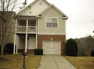 716 Shadow Lakes Dr, Lithonia, GA 30058