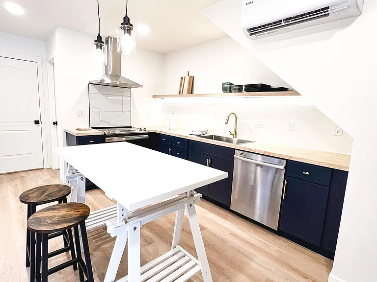 2520 Jefferson Ave #3 — Photo 9