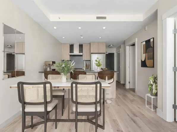 10780 No 5 Rd #206, Richmond, BC V6W 0B8