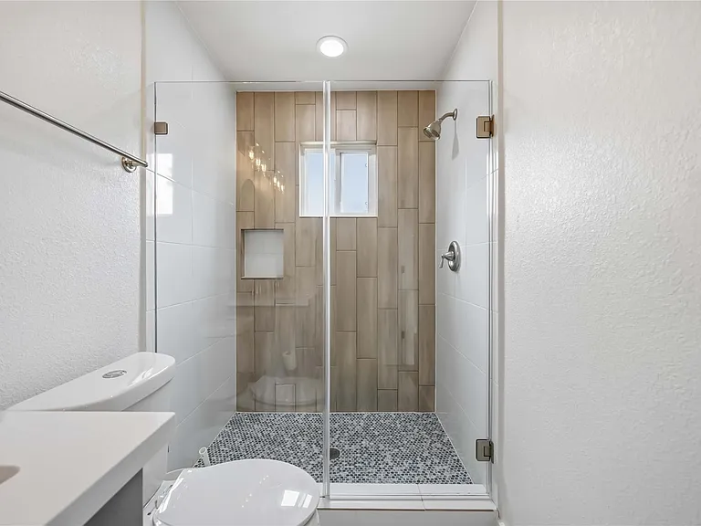5403 Amy St — Photo 20