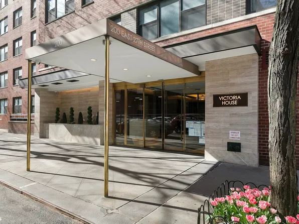 200 East 27th Street 11L image 11 of 11