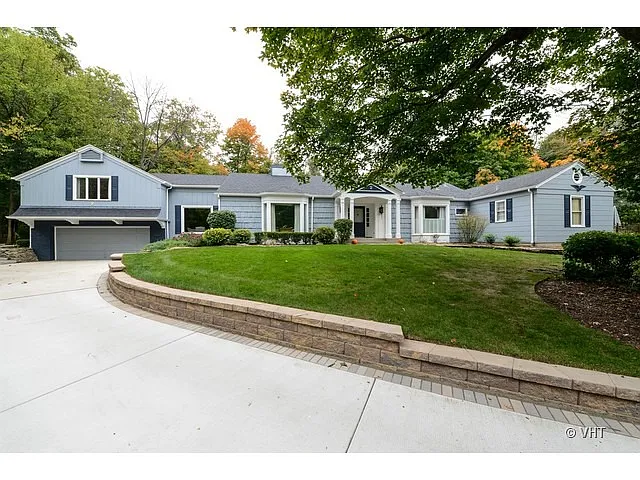 2 Turvey Ct photo 1
