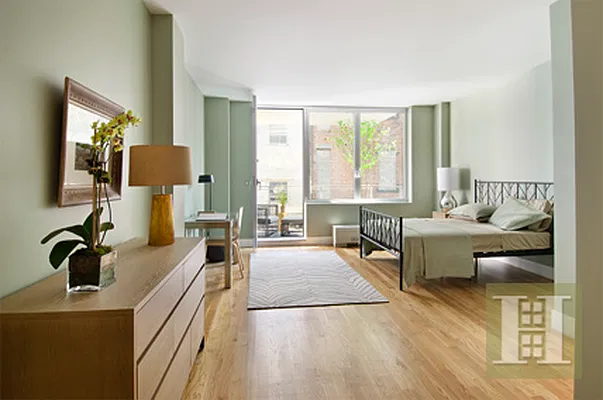 Sold by Halstead Real Estate | media 7