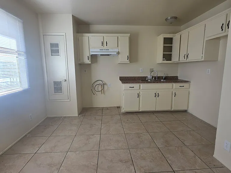 395 San Felipe Rd #5 — Photo 1