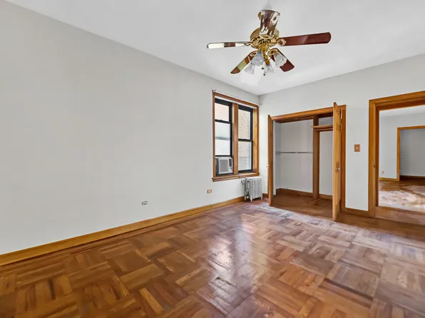 828 Gerard Avenue image 2 of 9