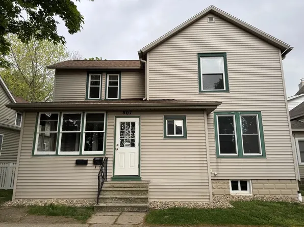 807 Court St, Saint Joseph, MI 49085