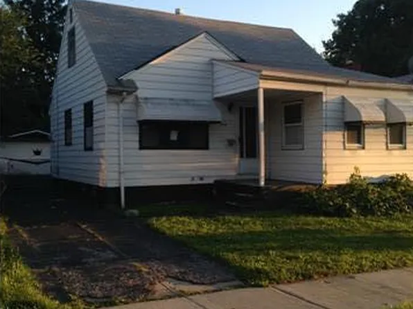 12405 Emery Ave, Cleveland, OH 44135