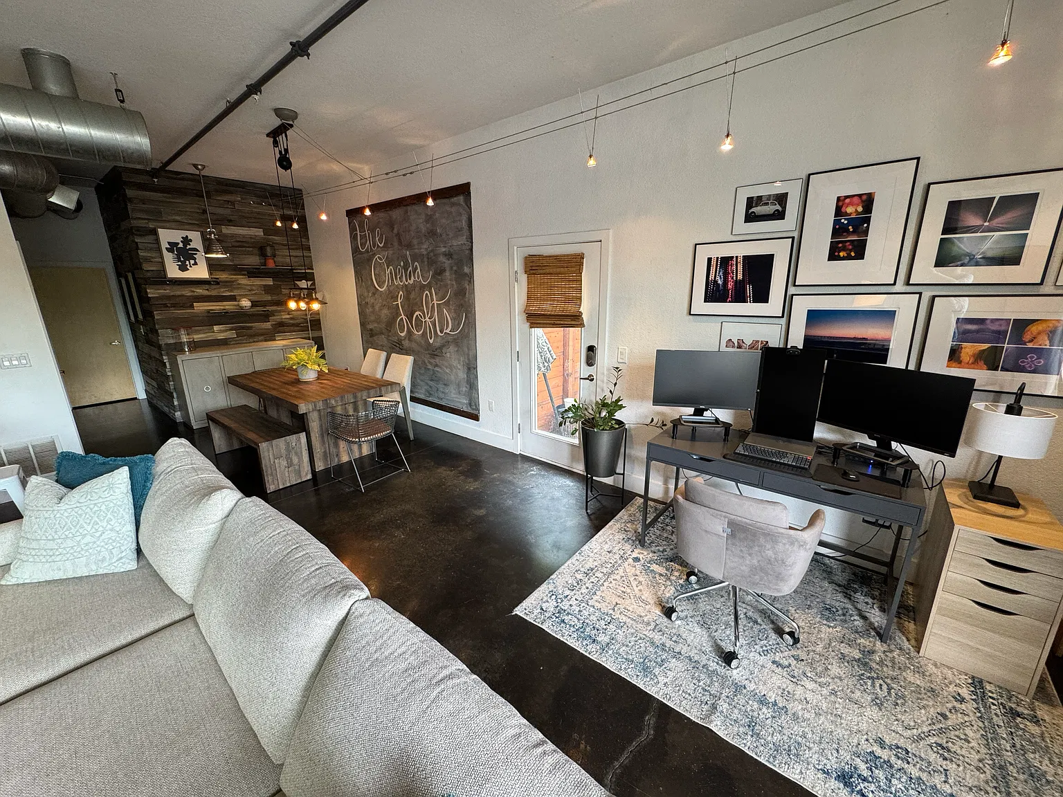 1421 Oneida St — Photo 3