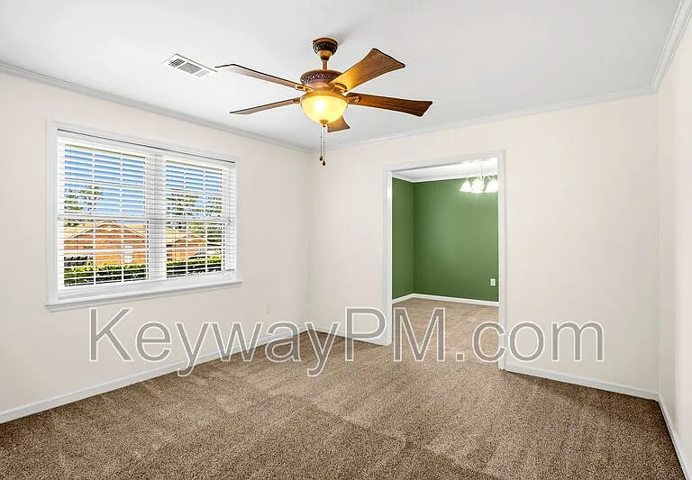 3420 Linderwood Dr — Photo 13