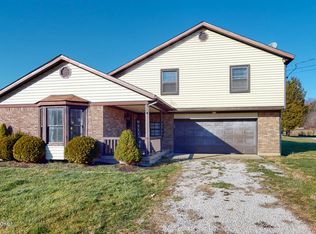 2381 Knob Creek Rd, Shepherdsville, KY 40165