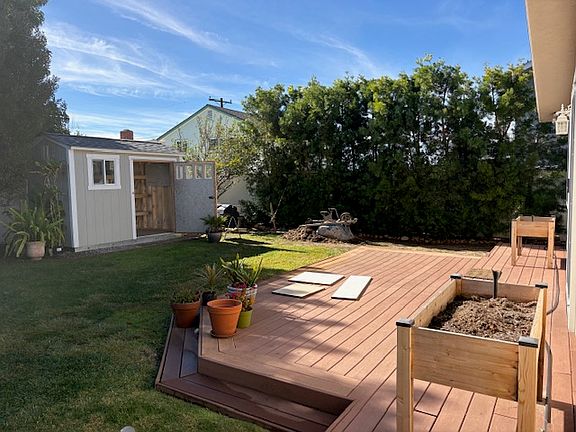 4th image of 8271 Kaplan Dr
