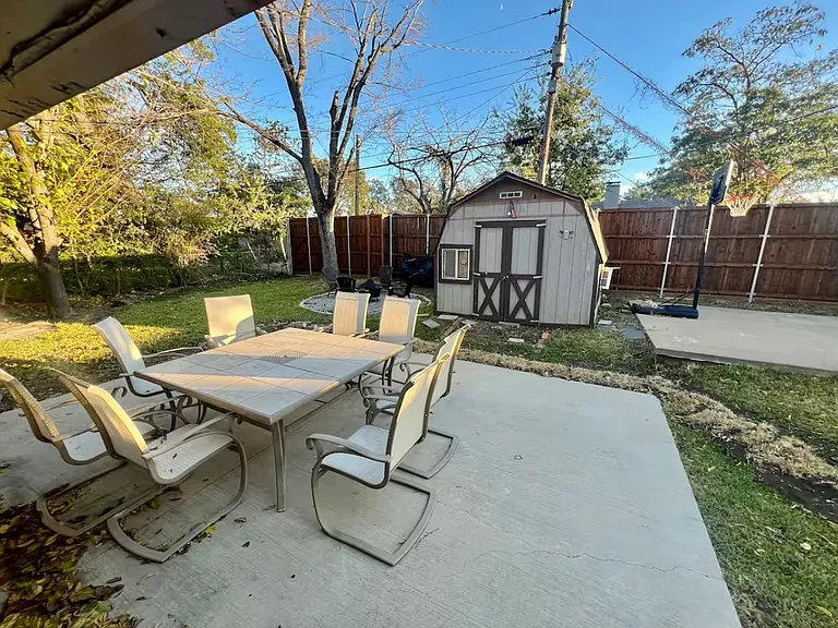 3728 Statler Dr — Photo 12