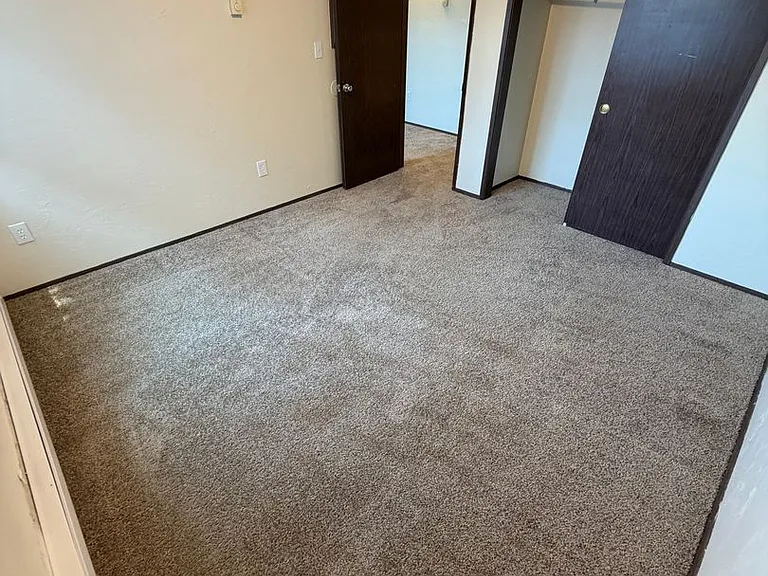 950 NW Sycamore Ave #10 — Photo 12