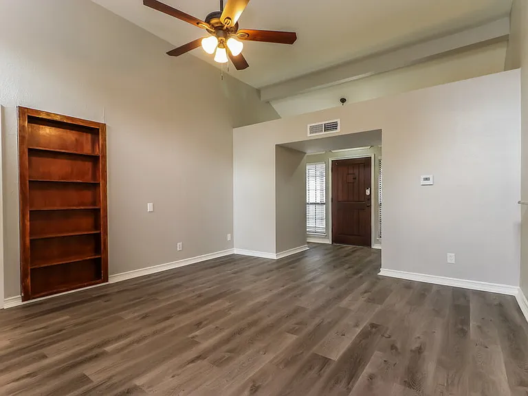 2321 Clareton Dr — Photo 3