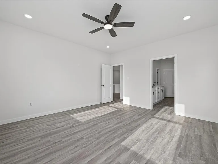 6921 Road 5503 — Photo 12