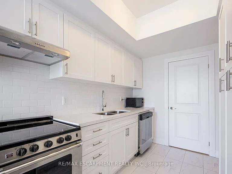 1778A Lawrence Ave W #2 — Photo 9
