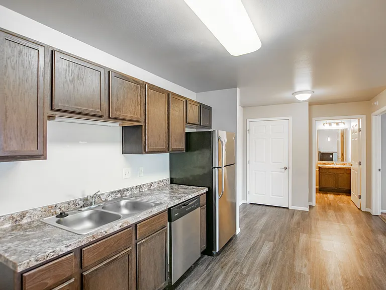 Creekside at Osgood Apartments — Photo 11