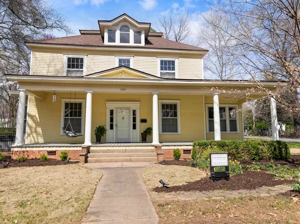 1204 Winfield St, Conway, AR 72032