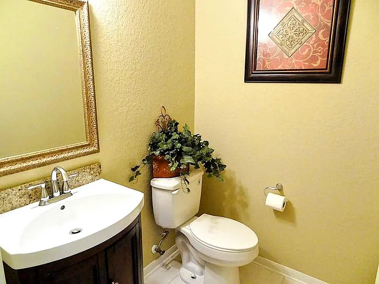 10114 Crescent Bluff Ln — Photo 15
