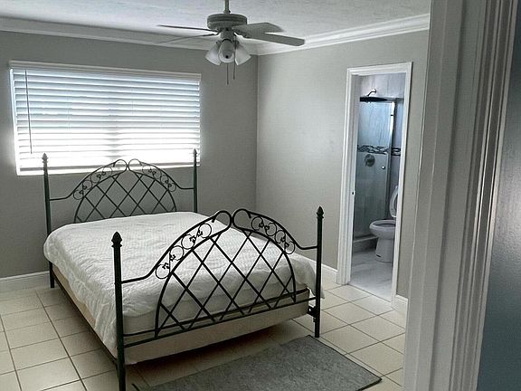 2nd image of 109 N Anglers Dr Unit 201