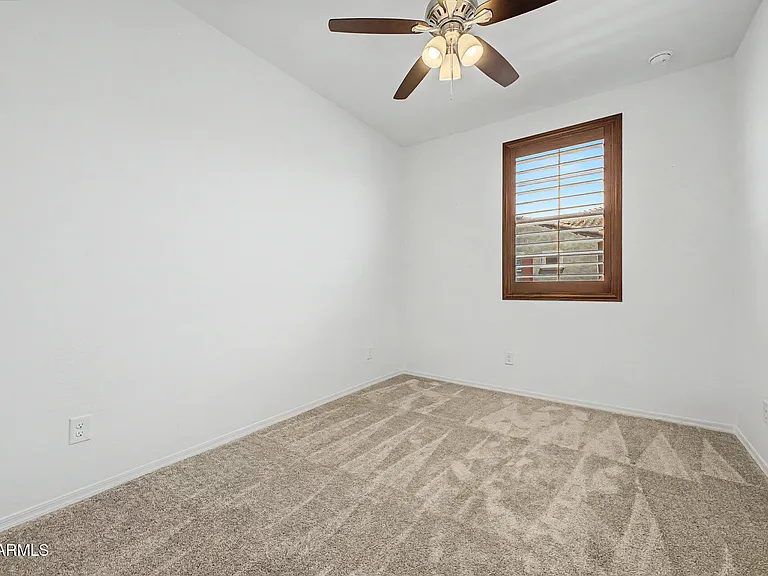 1917 E Hampton Ln #104 — Photo 30