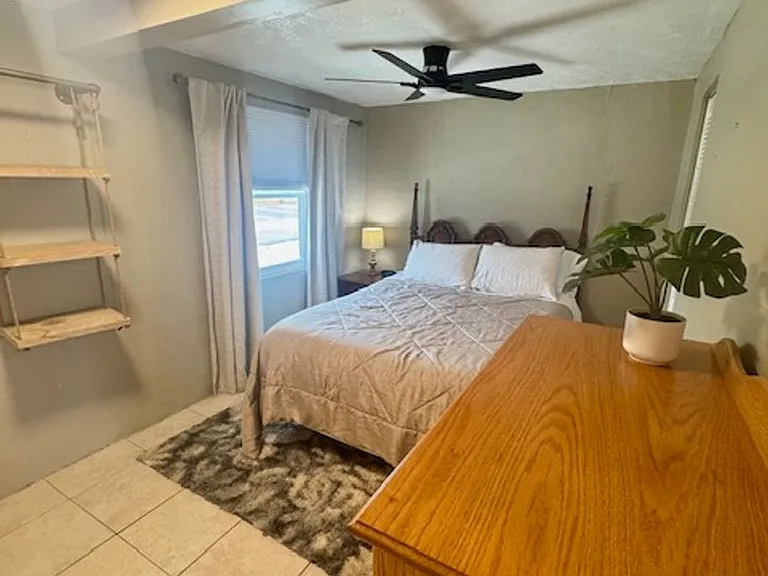 Summerwood Apartments — Photo 7