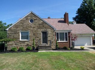 4285 Chestnut Rd, Seven Hills, OH 44131