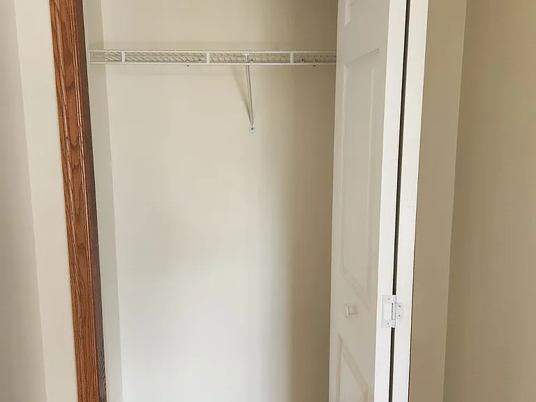200 Independence Ln #B1 — Photo 3