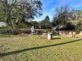 510 Cotton Dr, Spartanburg, SC 29307