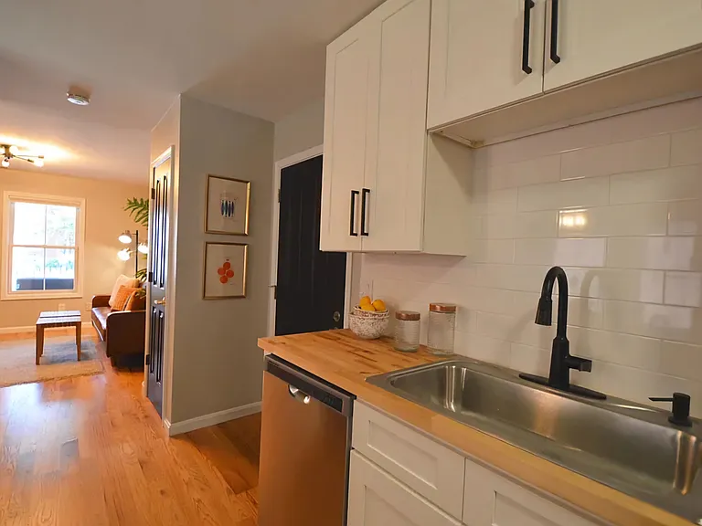 Kitchen - 2