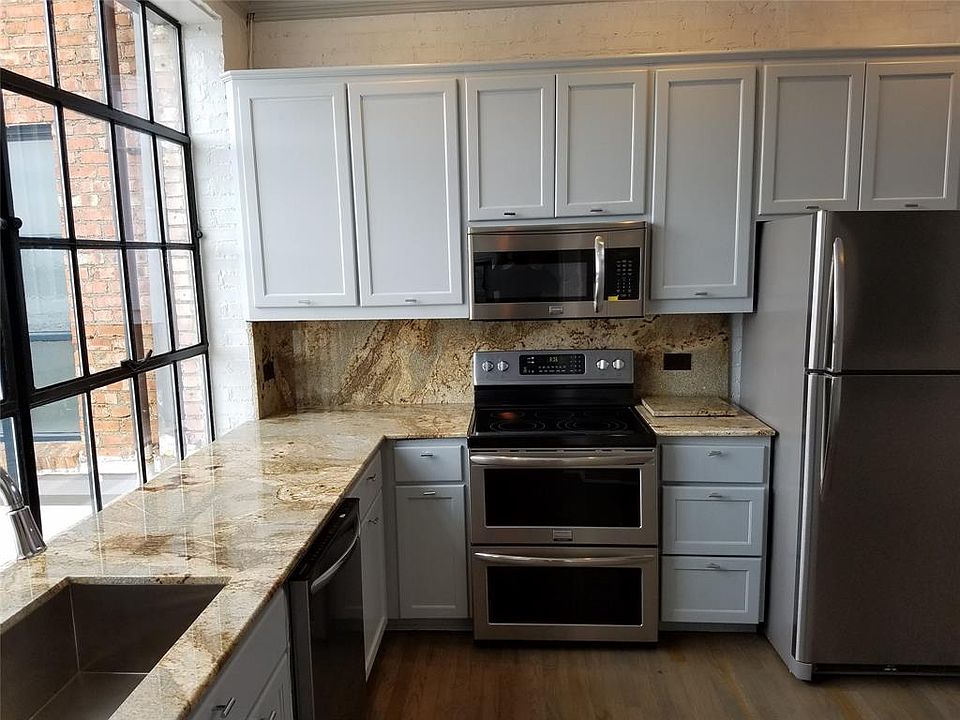 1st image of 703 W Magnolia Ave APT B