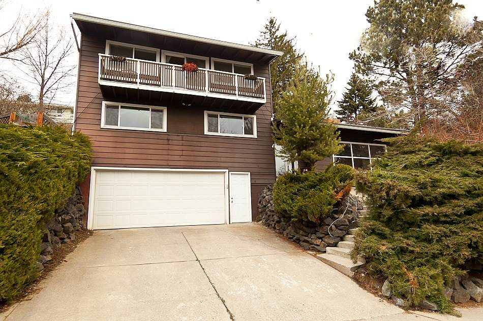1st image of 1710 NE Lower Dr