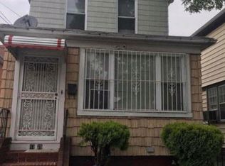 4725 Robinson St, Flushing, NY 11355