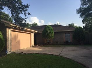 2858 Virginia Colony Dr, Webster, TX 77598