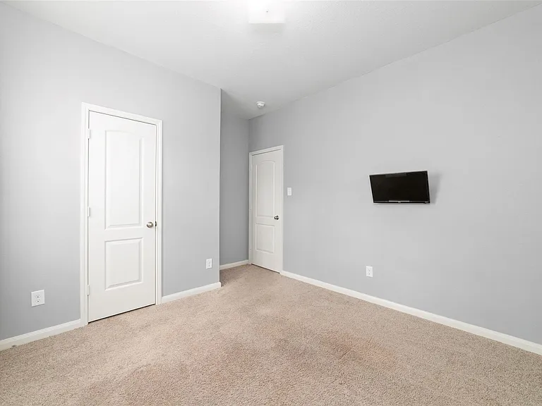 12054 Fairquarter Ln — Photo 24