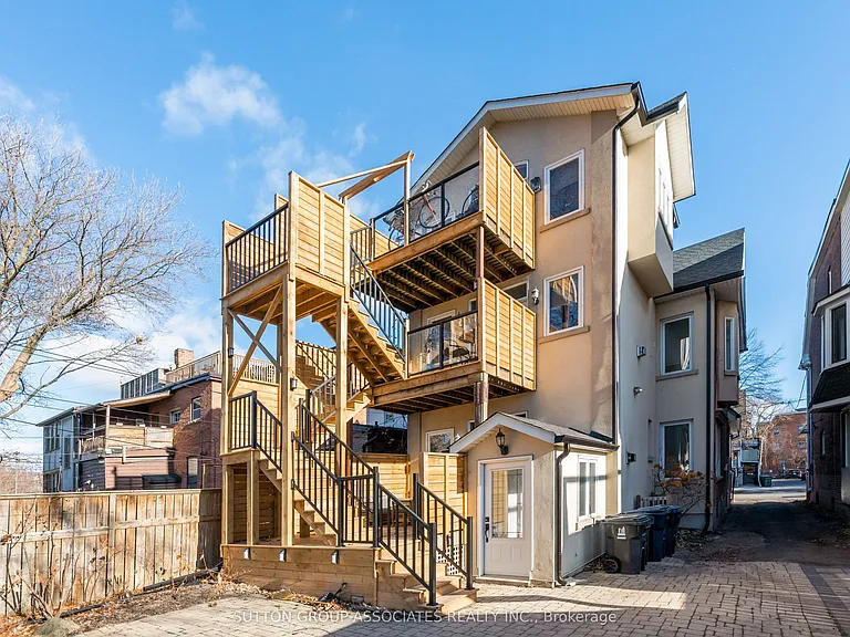 672 Huron St #B — Photo 4