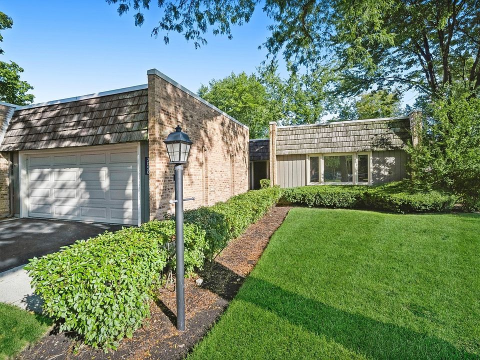 1st image of 2050 Plymouth Ln