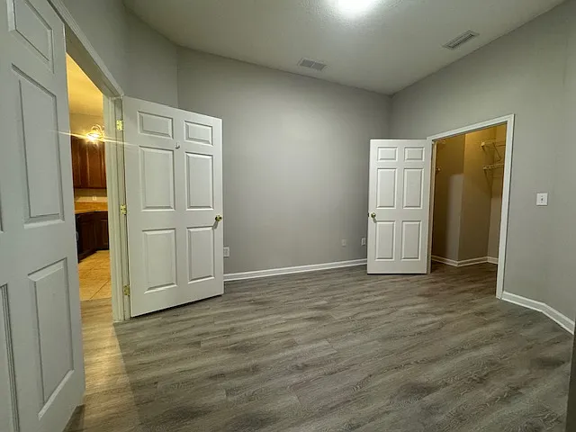 7043 Deer Lodge Cir — Photo 4